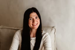Portrait: April Dawson