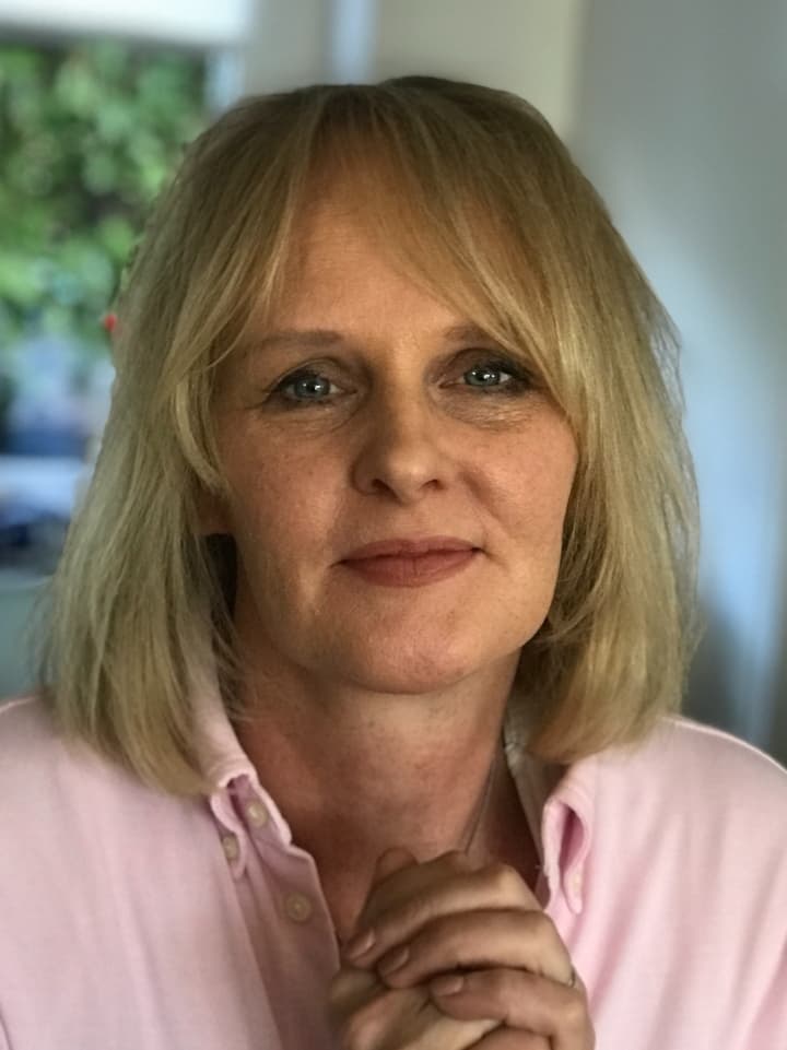 Portrait: Rose Klay