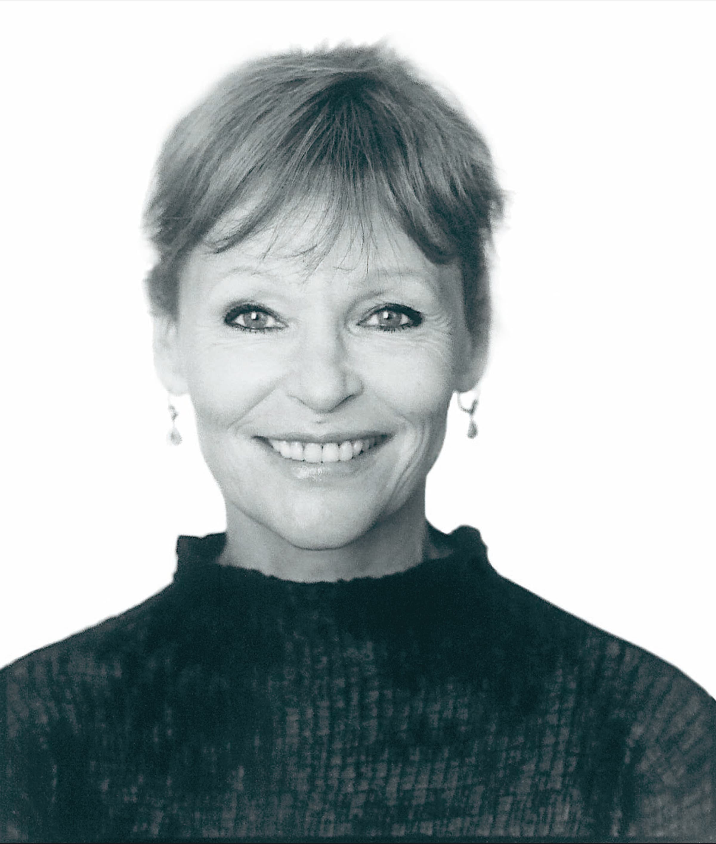 Portrait: Angelica Domröse