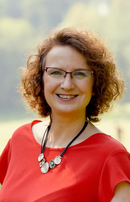 Portrait: Ava Cooper