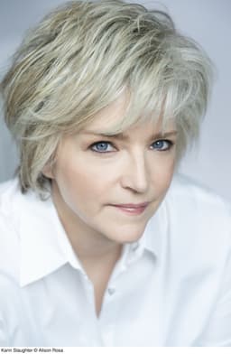 Portrait (Download): Karin Slaughter