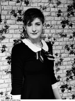 Portrait (Download): Katy Crown