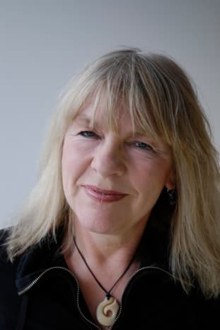 Portrait: Laura Walden